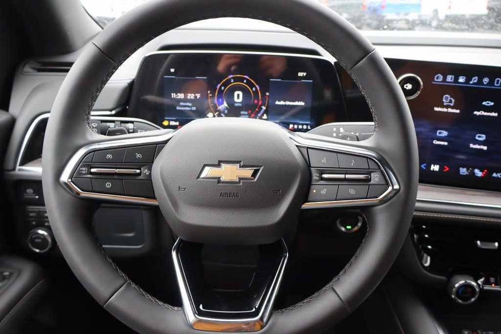 New 2026 Chevrolet Suburban Premier image 5