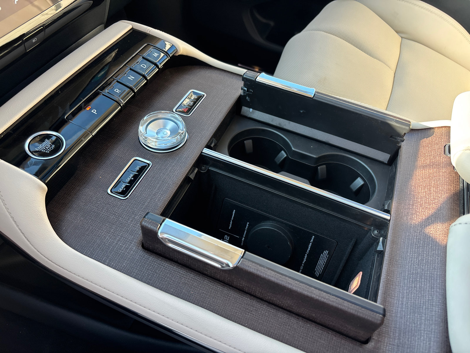 New 2027 Lincoln Navigator L Reserve AWD/4WD image 23