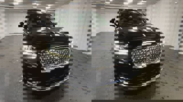 Used 2022 Lincoln Nautilus Black Label w/ Cargo Utility Package image 3