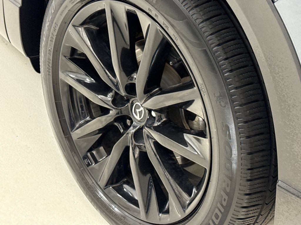 Used 2023 MAZDA CX-9 Carbon Edition AWD/4WD image 10