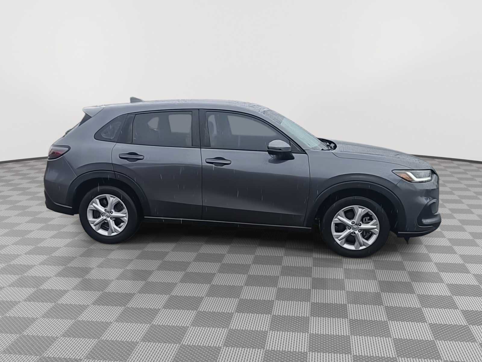 Certified 2024 Honda HR-V LX image 9
