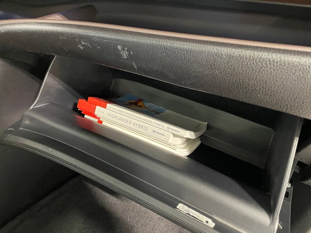 Used 2016 Toyota Highlander Limited Platinum image 29