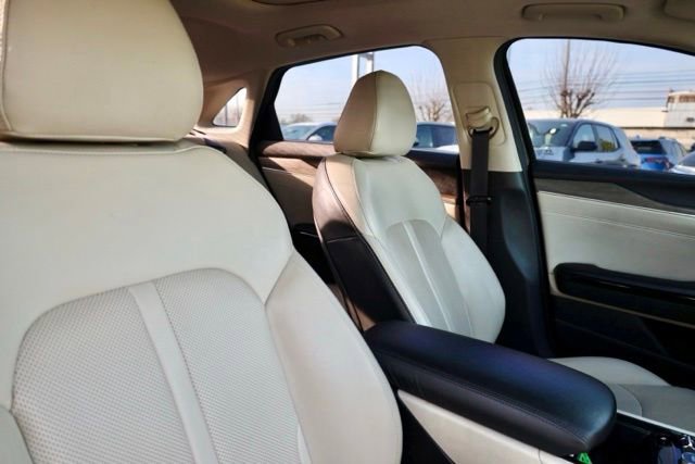 Certified 2022 Kia K5 EX image 42