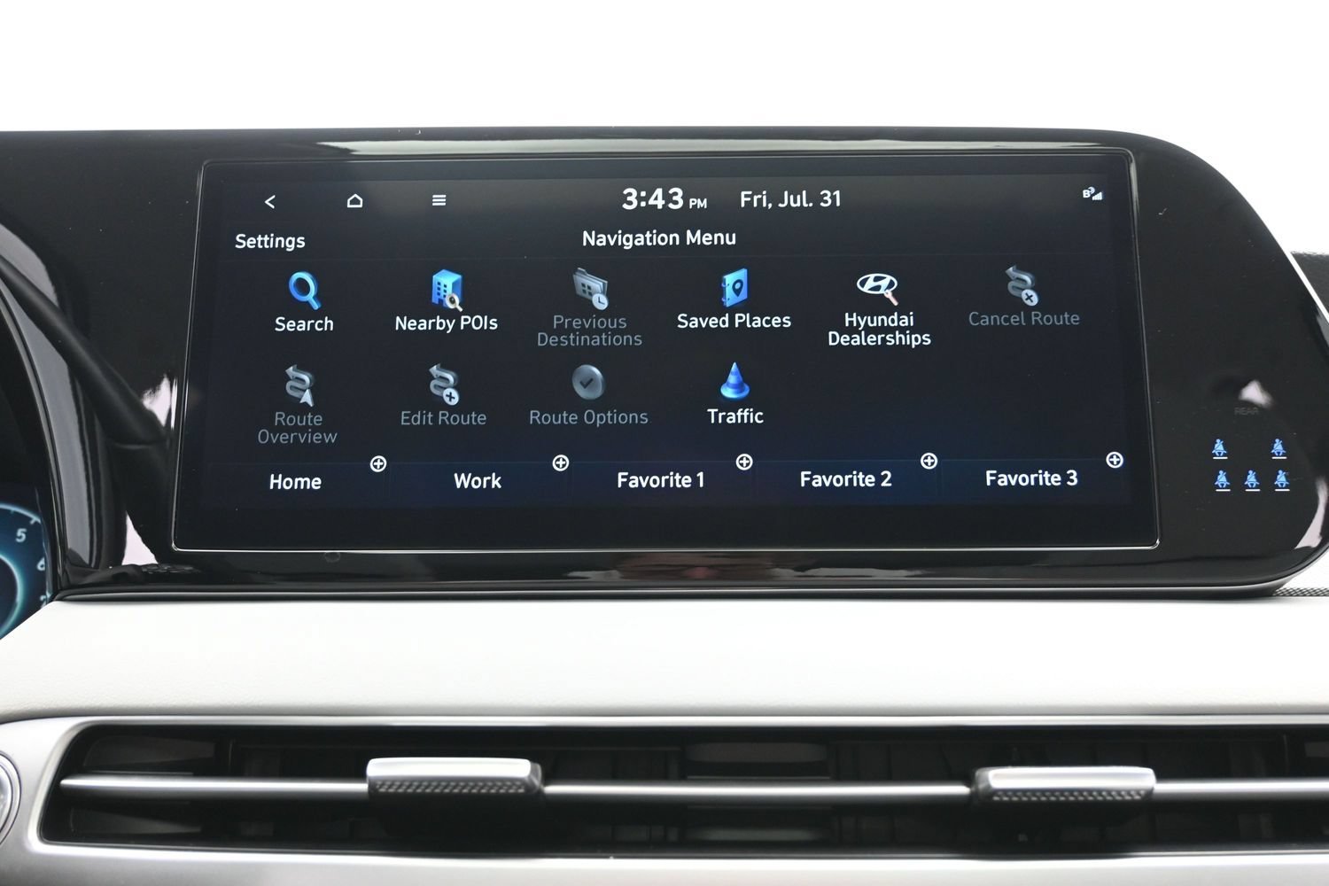 Used 2024 Hyundai Palisade SEL w/ Premium Package FWD image 32