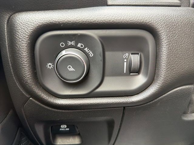 Used 2022 RAM 1500 Tradesman w/ Trailer Tow Group image 27