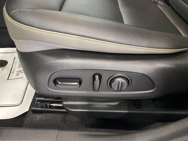 Certified 2025 Chevrolet Trax ACTIV w/ Driver Confidence Package image 24