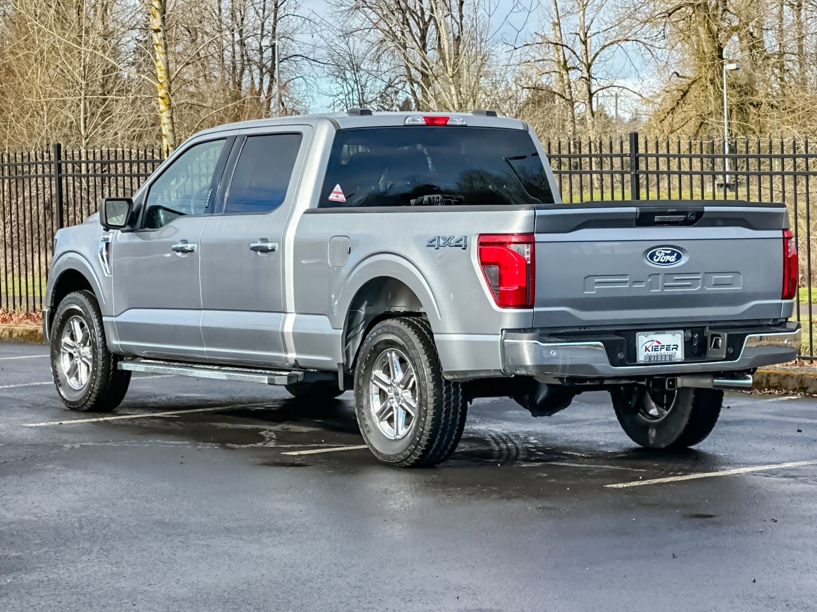 Used 2024 Ford F150 XLT w/ Tow/Haul Package AWD/4WD image 5