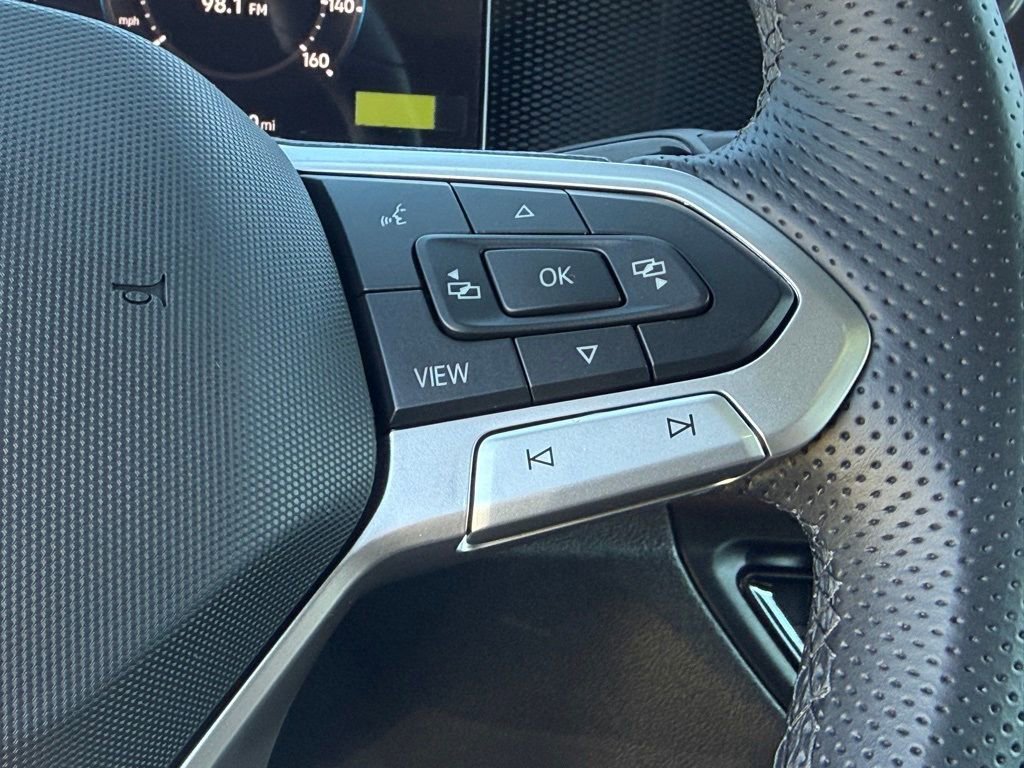 New 2026 Volkswagen Tiguan SE R-Line image 18