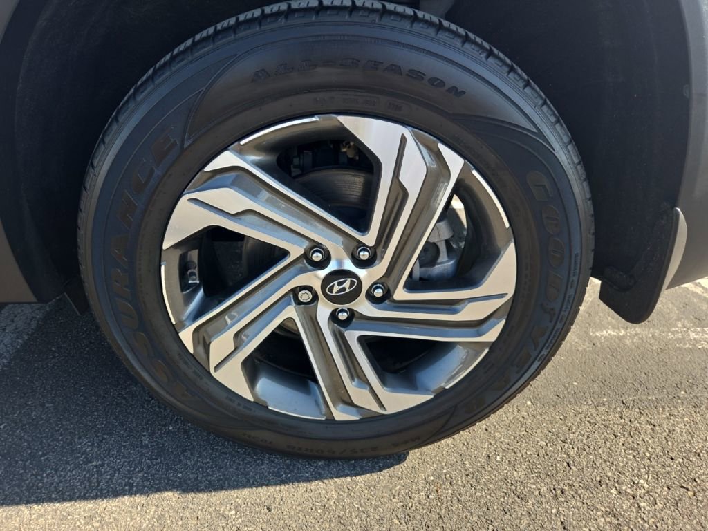 Used 2023 Hyundai Santa Fe SEL image 12