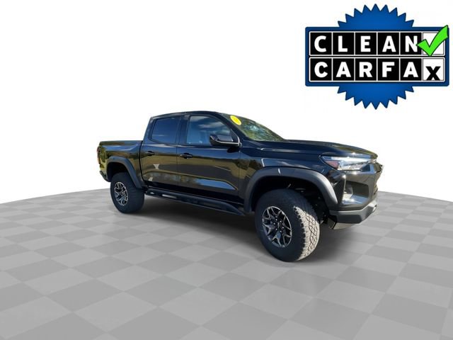 Used 2023 Chevrolet Colorado ZR2 w/ ZR2 Convenience Package III image 2