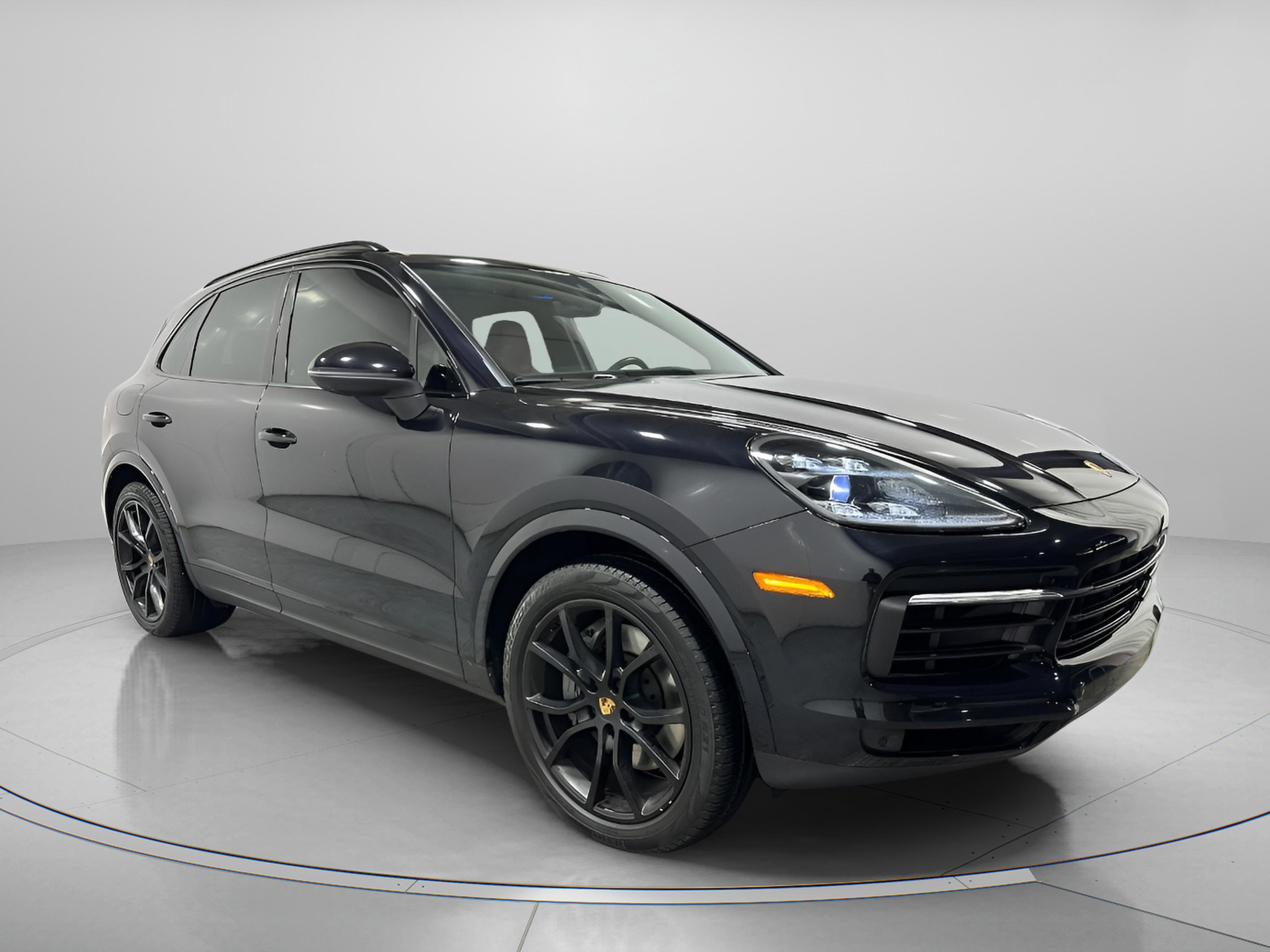 Used 2021 Porsche Cayenne S image 6