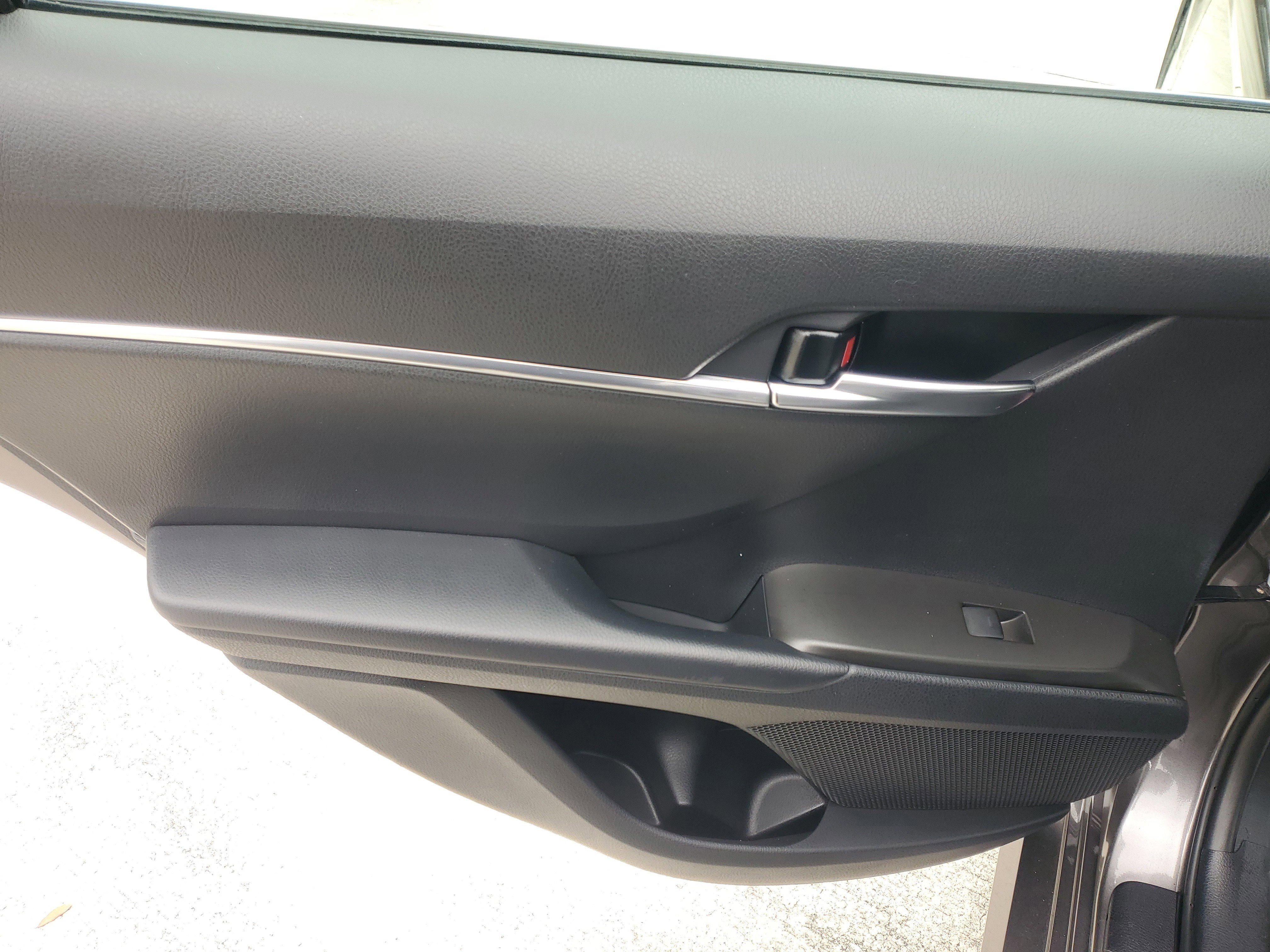 Used 2024 Toyota Camry LE w/ Convenience Package image 14