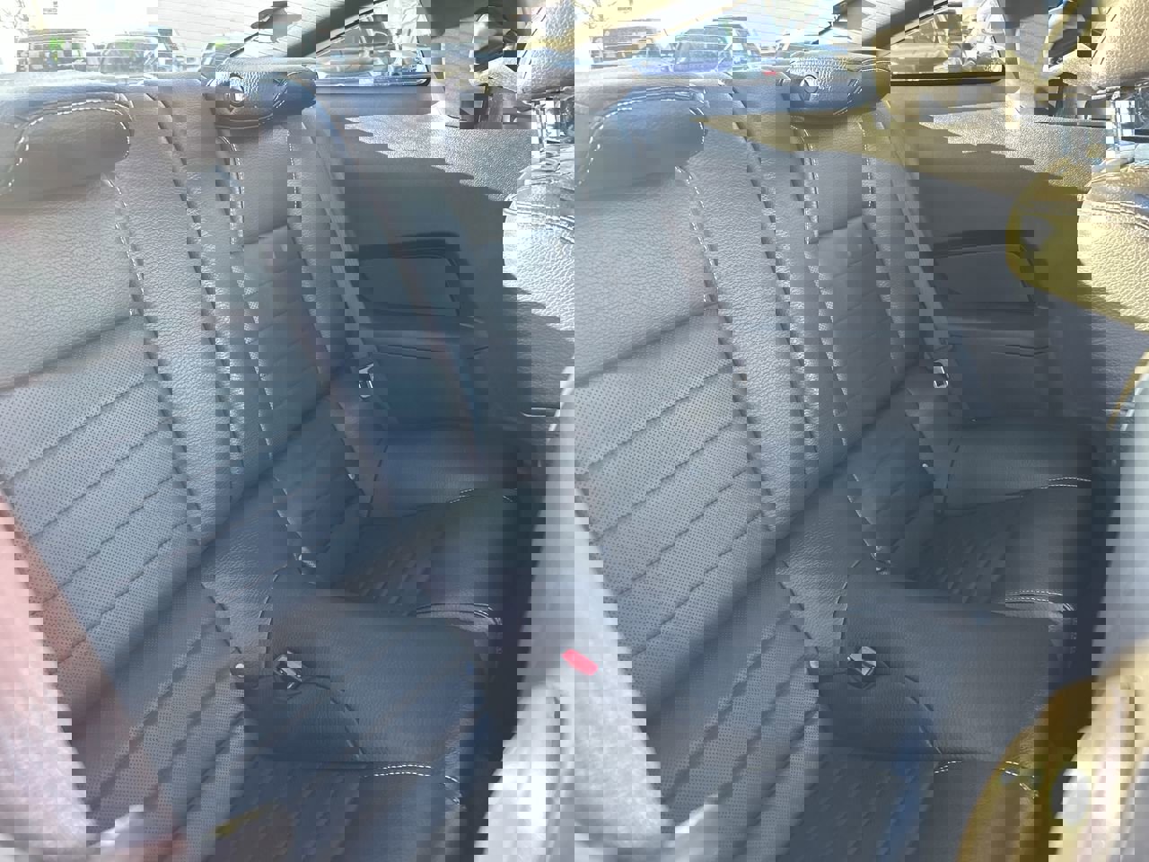 Used 2011 Ford Mustang GT Premium image 15