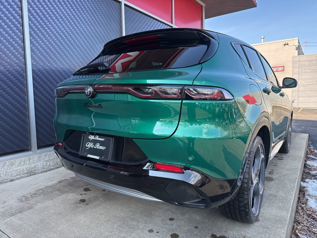 New 2026 Alfa Romeo Tonale w/ Active Assist Package image 3