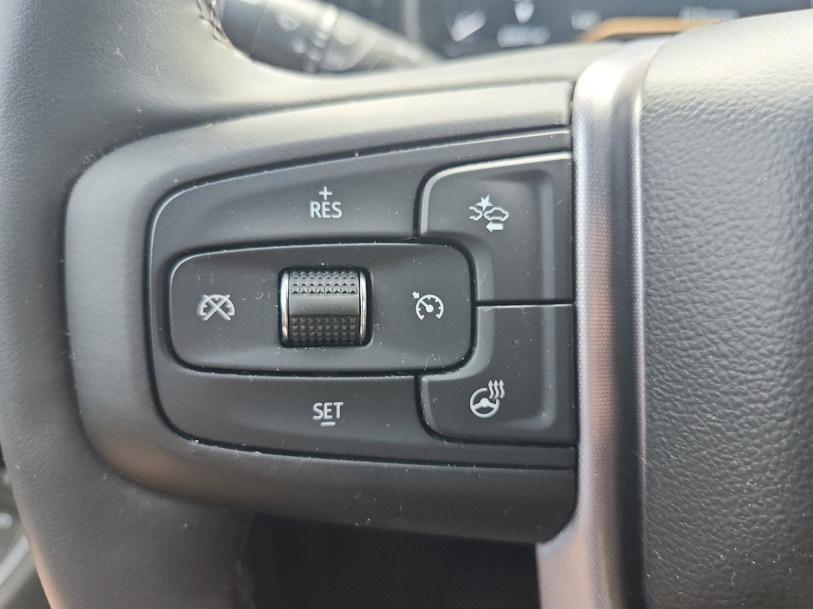 Used 2023 GMC Sierra 1500 SLE AWD/4WD image 24