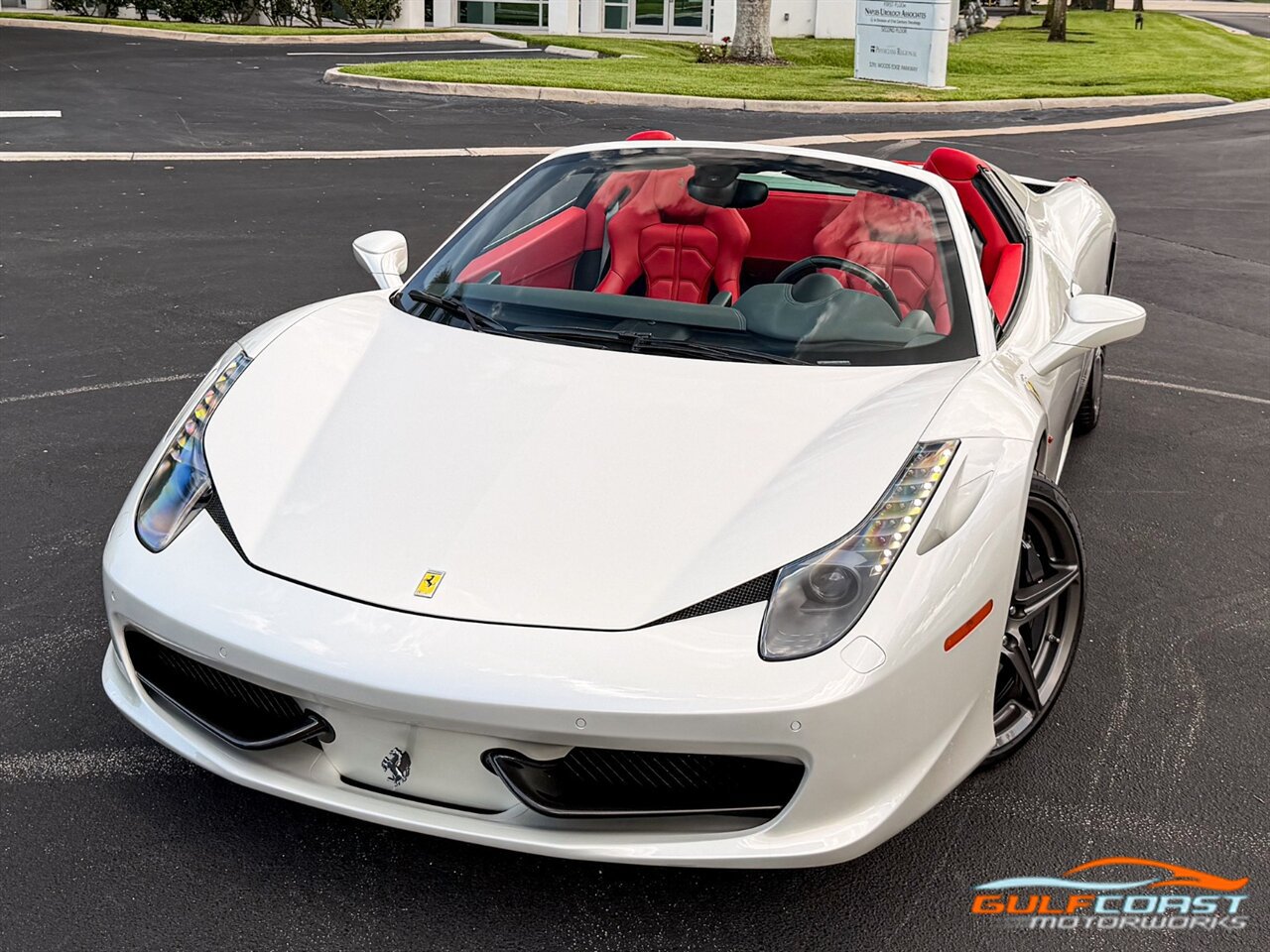 Used 2014 Ferrari 458 Spider RWD image 7