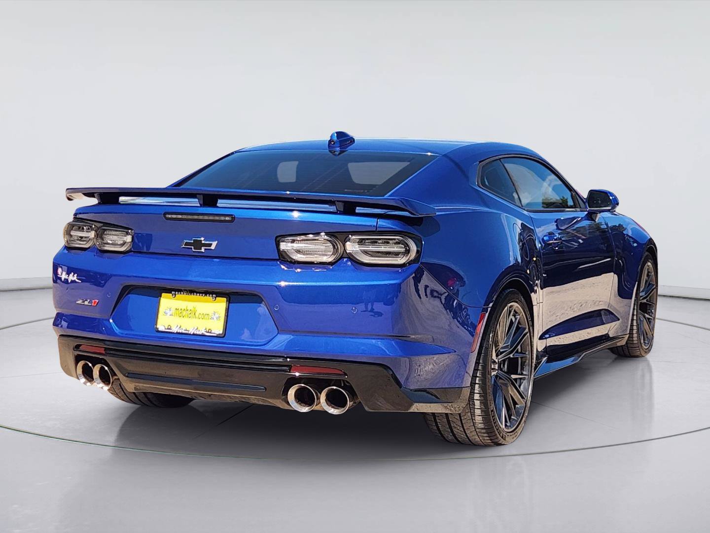 Certified 2024 Chevrolet Camaro ZL1 RWD image 7