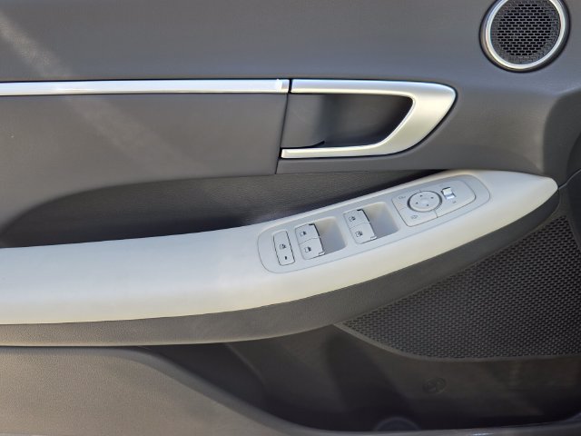 New 2026 Hyundai Sonata SEL FWD image 12