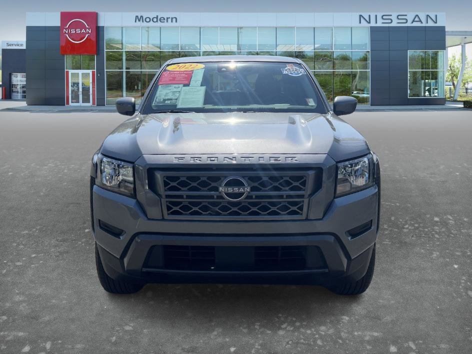 Certified 2022 Nissan Frontier SV w/ Technology Package RWD image 2