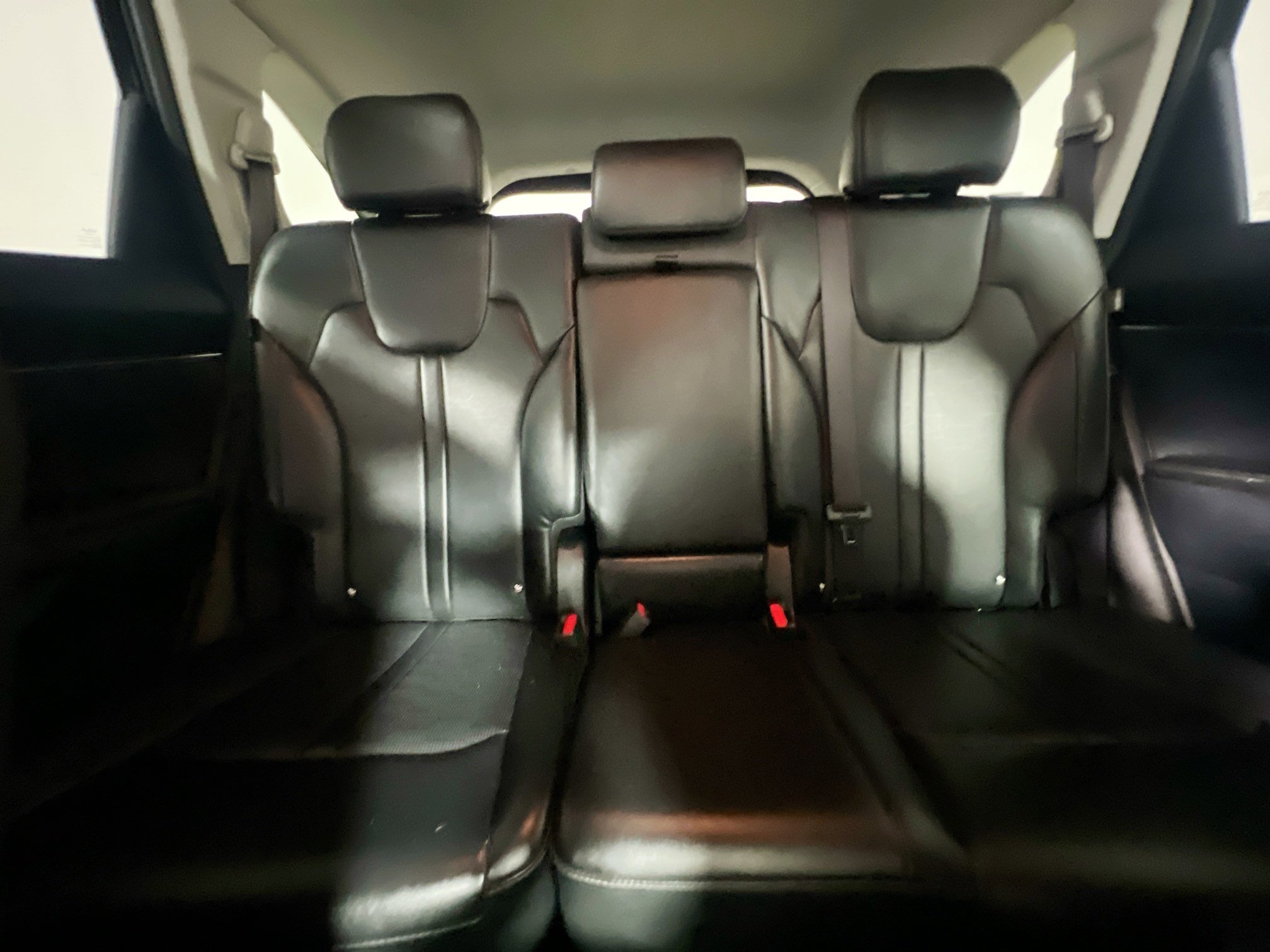 Used 2024 Kia Sorento S FWD image 33