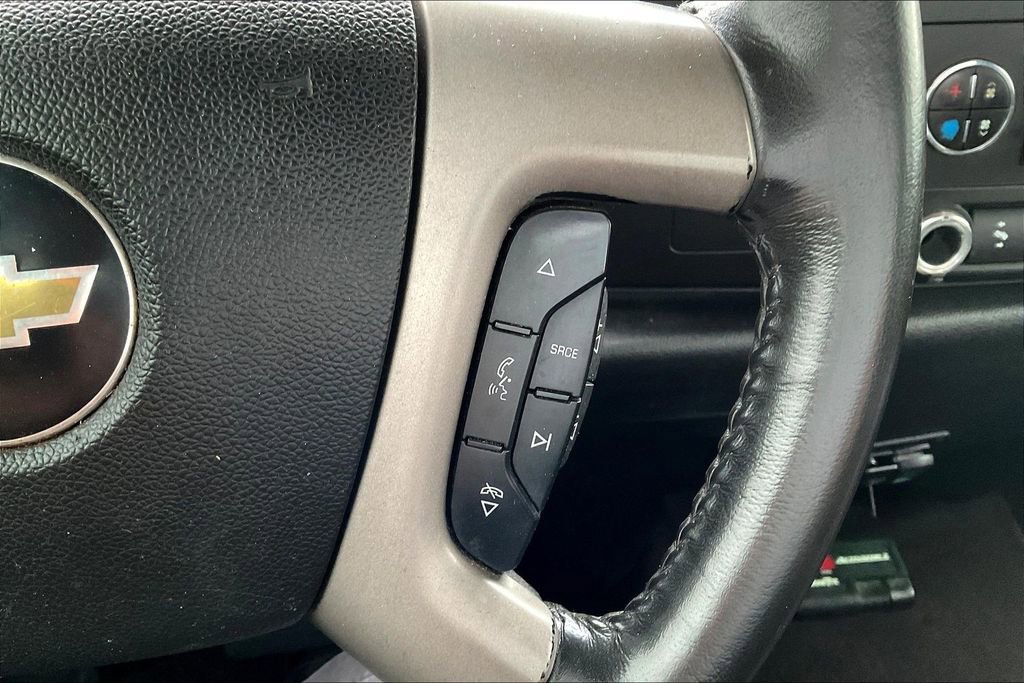 Used 2011 Chevrolet Silverado 1500 LT w/ All-Star Edition AWD/4WD image 21