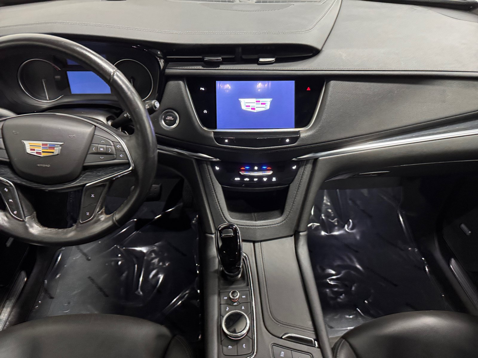 Used 2024 Cadillac XT5 Premium Luxury FWD image 11