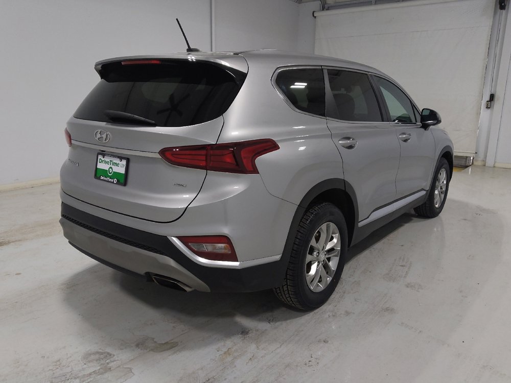 Used 2020 Hyundai Santa Fe SE image 9