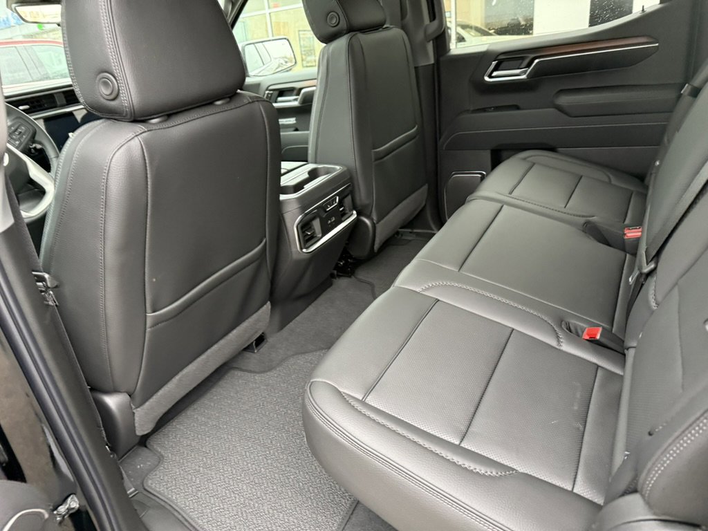 New 2026 GMC Sierra 1500 Denali w/ Denali Reserve Package image 11