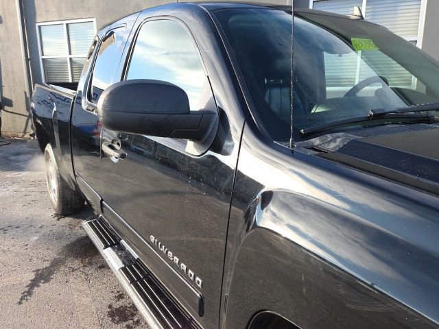 Used 2010 Chevrolet Silverado 1500 LT w/ Power Pack Plus image 3