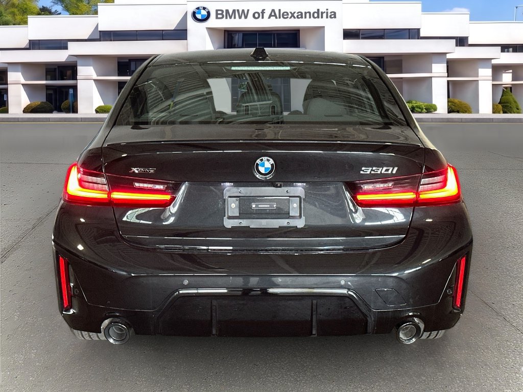 New 2026 BMW 330i xDrive Sedan w/ M Sport Package AWD/4WD image 6