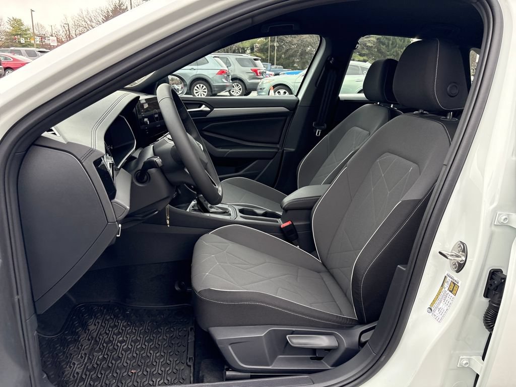 New 2026 Volkswagen Jetta Sport FWD image 9