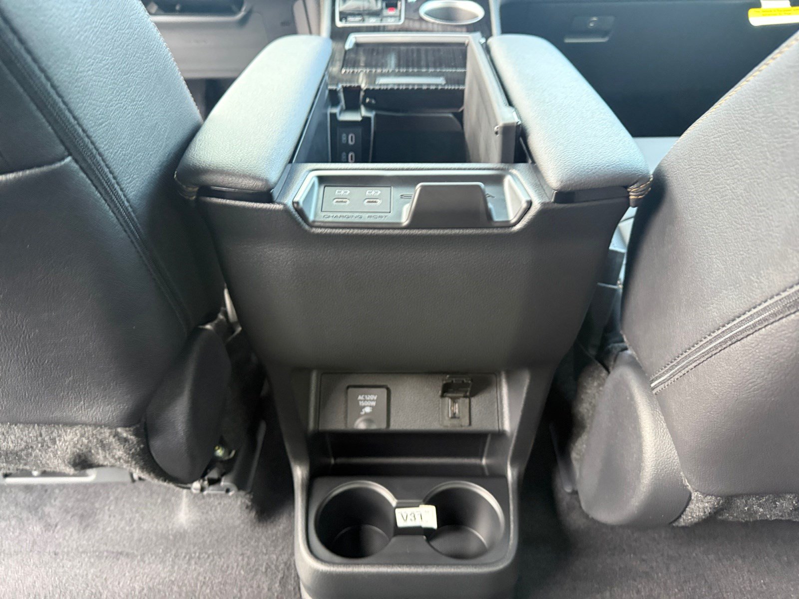 New 2026 Toyota Sienna XLE Woodland Edition AWD/4WD image 30