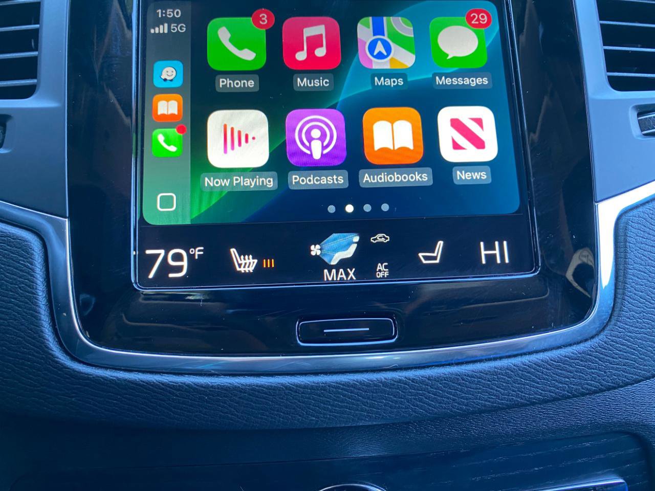 Used 2020 Volvo XC90 T6 Momentum image 76