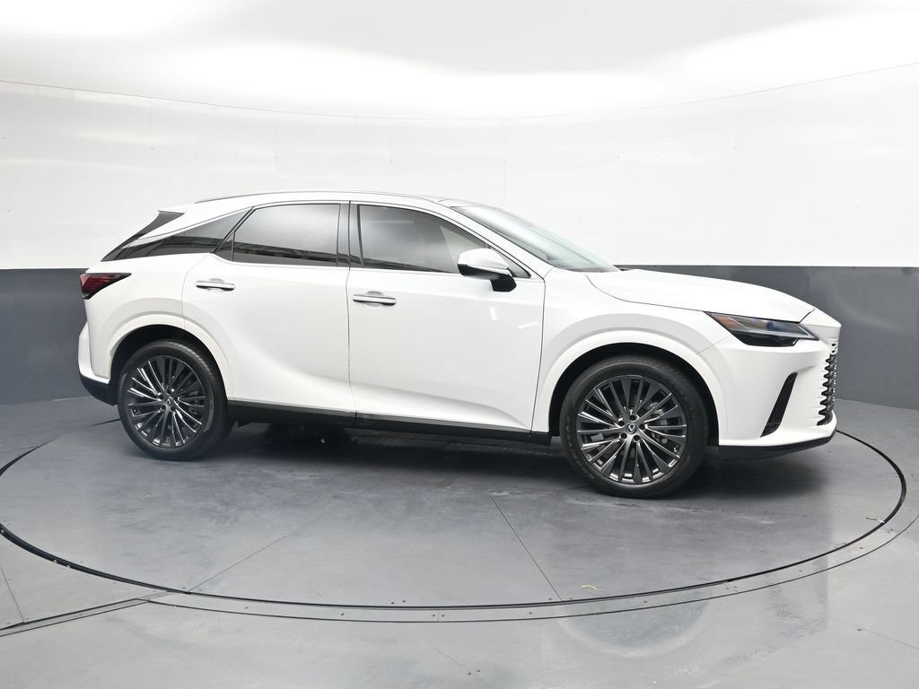 Used 2023 Lexus RX 350 w/ Accessory Package (2T) AWD/4WD image 4