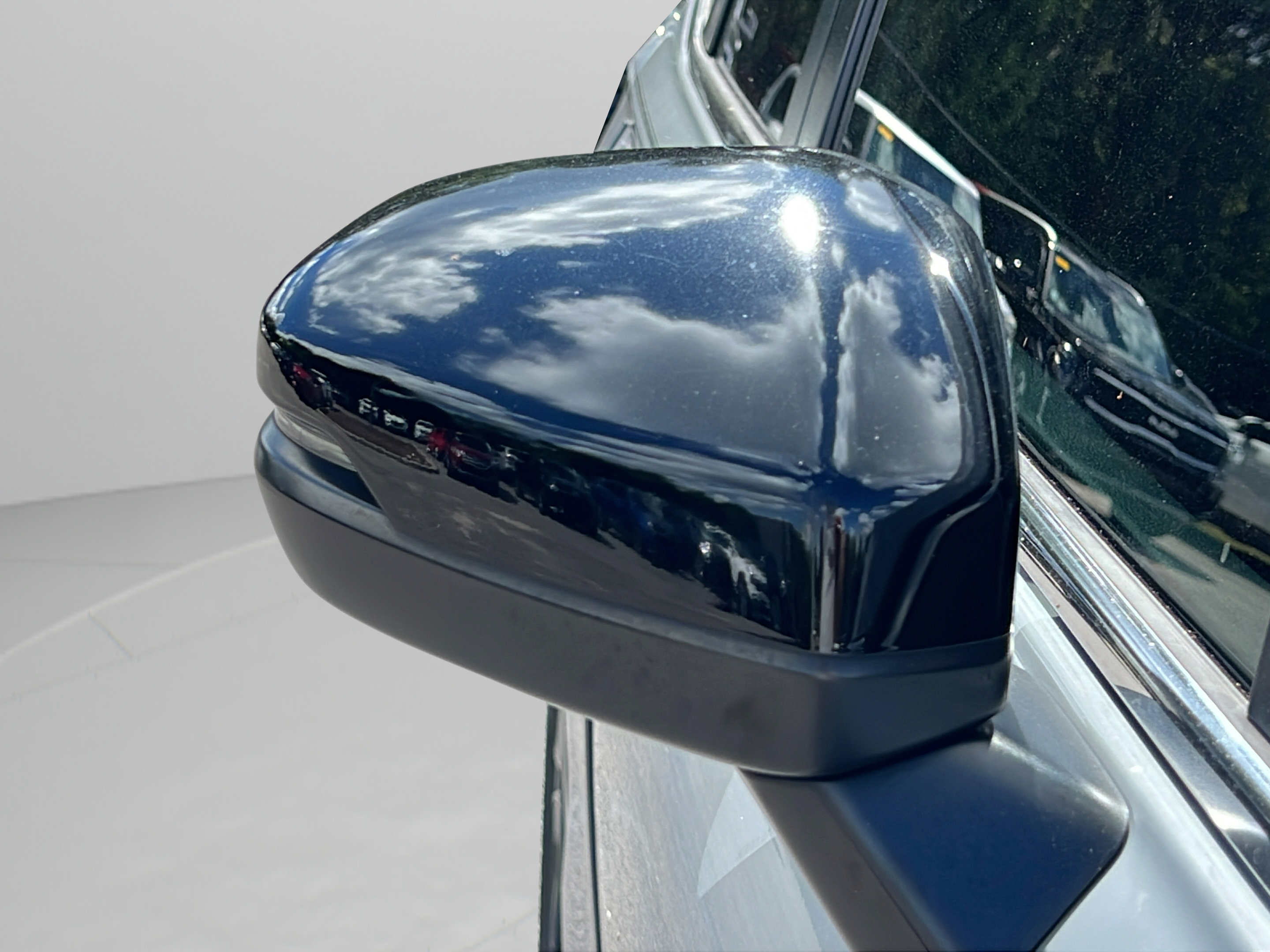 Used 2023 Honda CR-V Sport Touring image 27