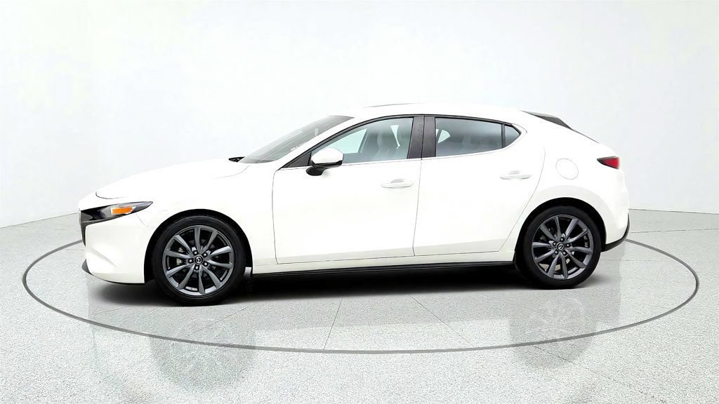 Used 2019 MAZDA MAZDA3 Hatchback FWD image 8