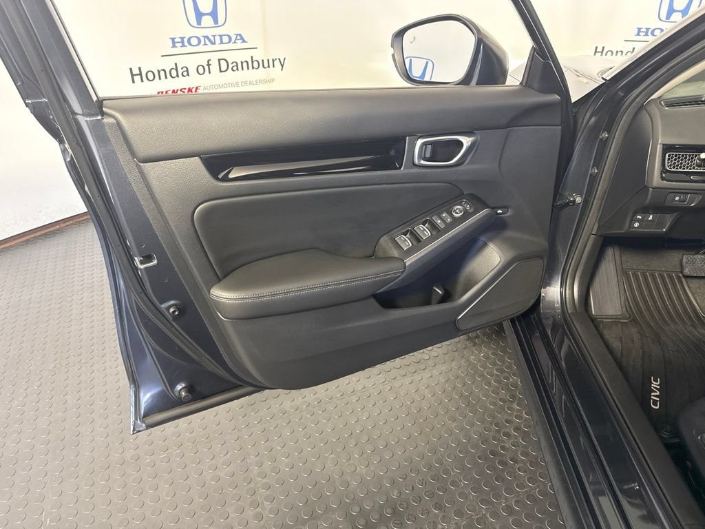 Used 2024 Honda Civic Touring image 12