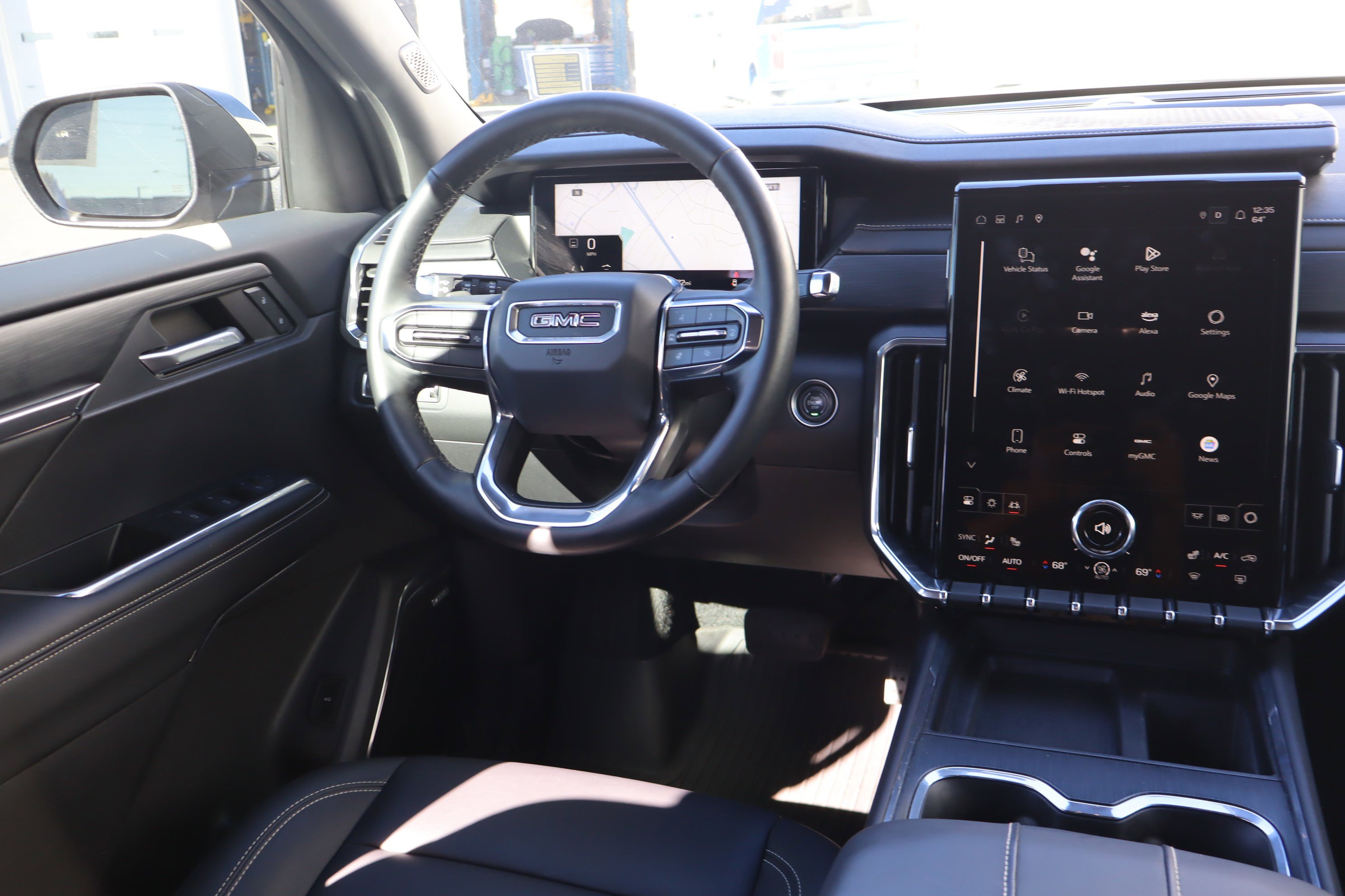 Used 2024 GMC Acadia Elevation w/ Black Edition image 12