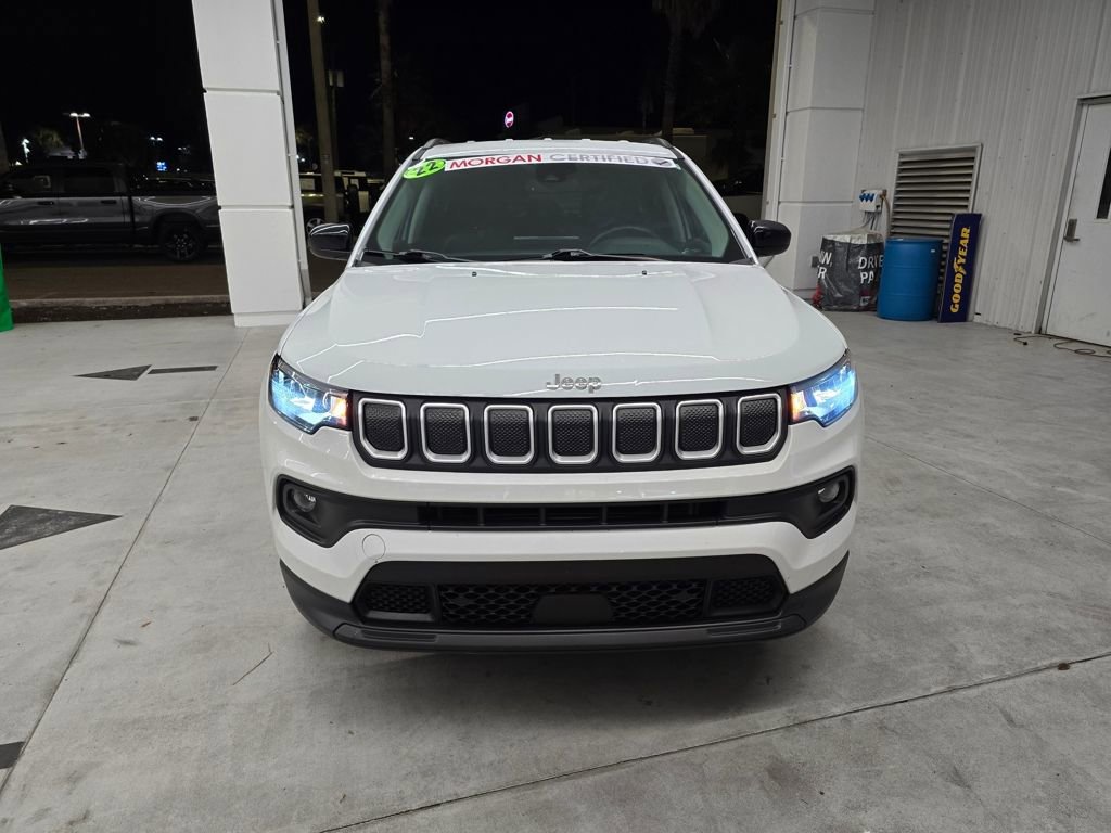 Certified 2022 Jeep Compass Latitude image 8