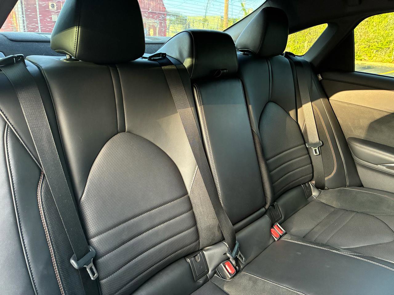 Used 2019 Toyota Avalon Touring FWD image 22