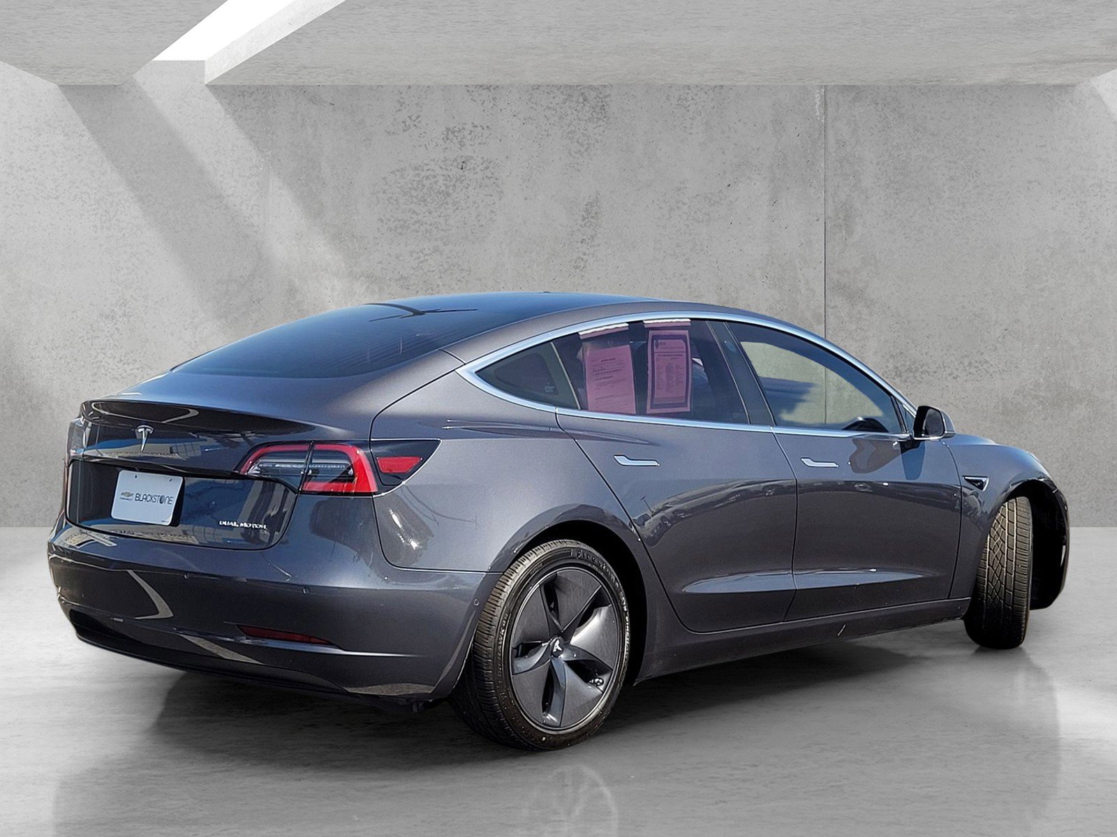 Used 2018 Tesla Model 3 Long Range AWD/4WD image 4