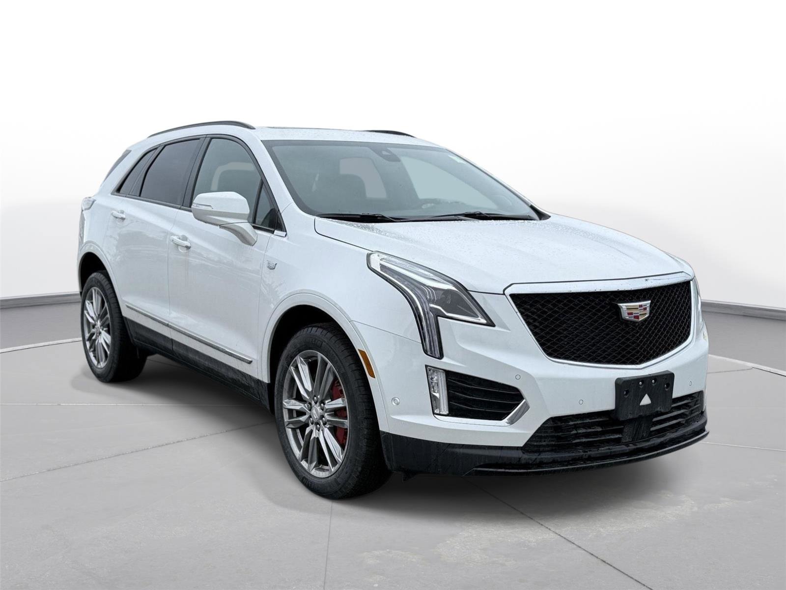 New 2026 Cadillac XT5 Sportv image 3