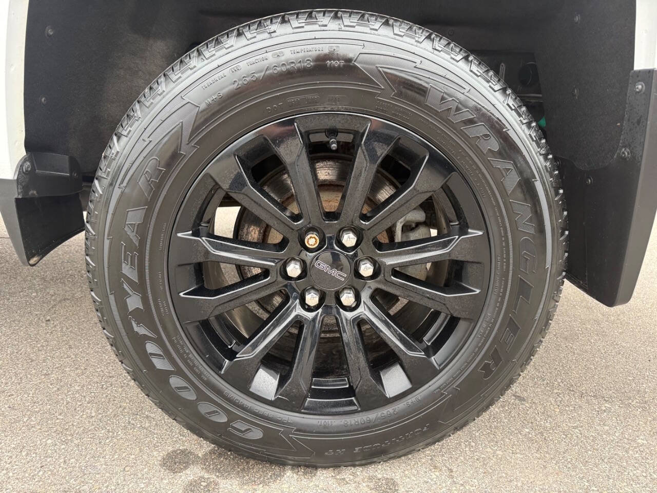 Used 2022 GMC Canyon Elevation Standard AWD/4WD image 10