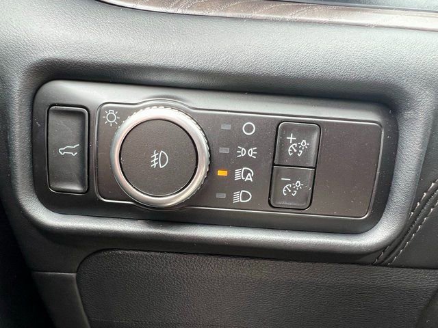 Used 2023 Ford Explorer Platinum w/ Equipment Group 601A image 24