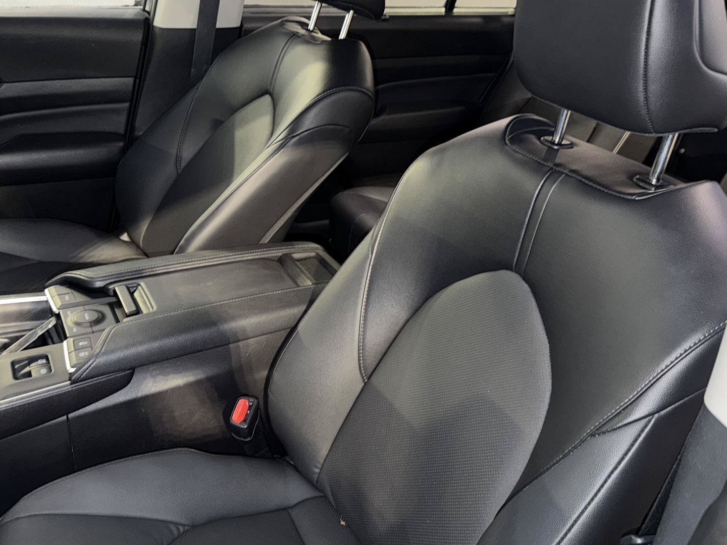 Certified 2025 Toyota Grand Highlander FWD image 30