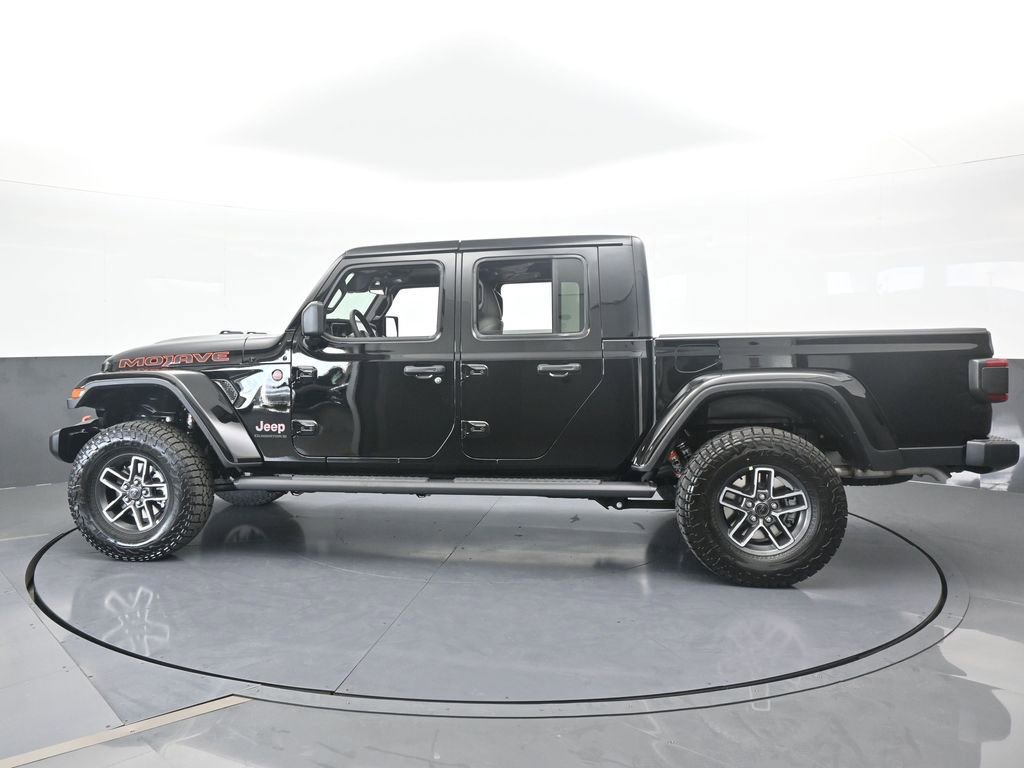New 2026 Jeep Gladiator Mojave image 3