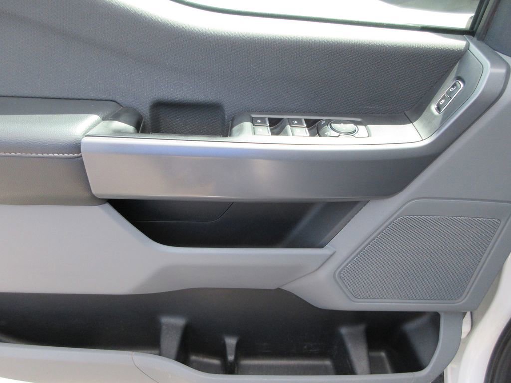 Used 2021 Ford F150 XLT AWD/4WD image 24