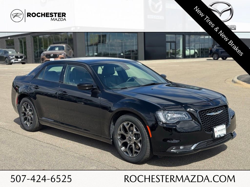Used 2018 Chrysler 300 S AWD/4WD image 1