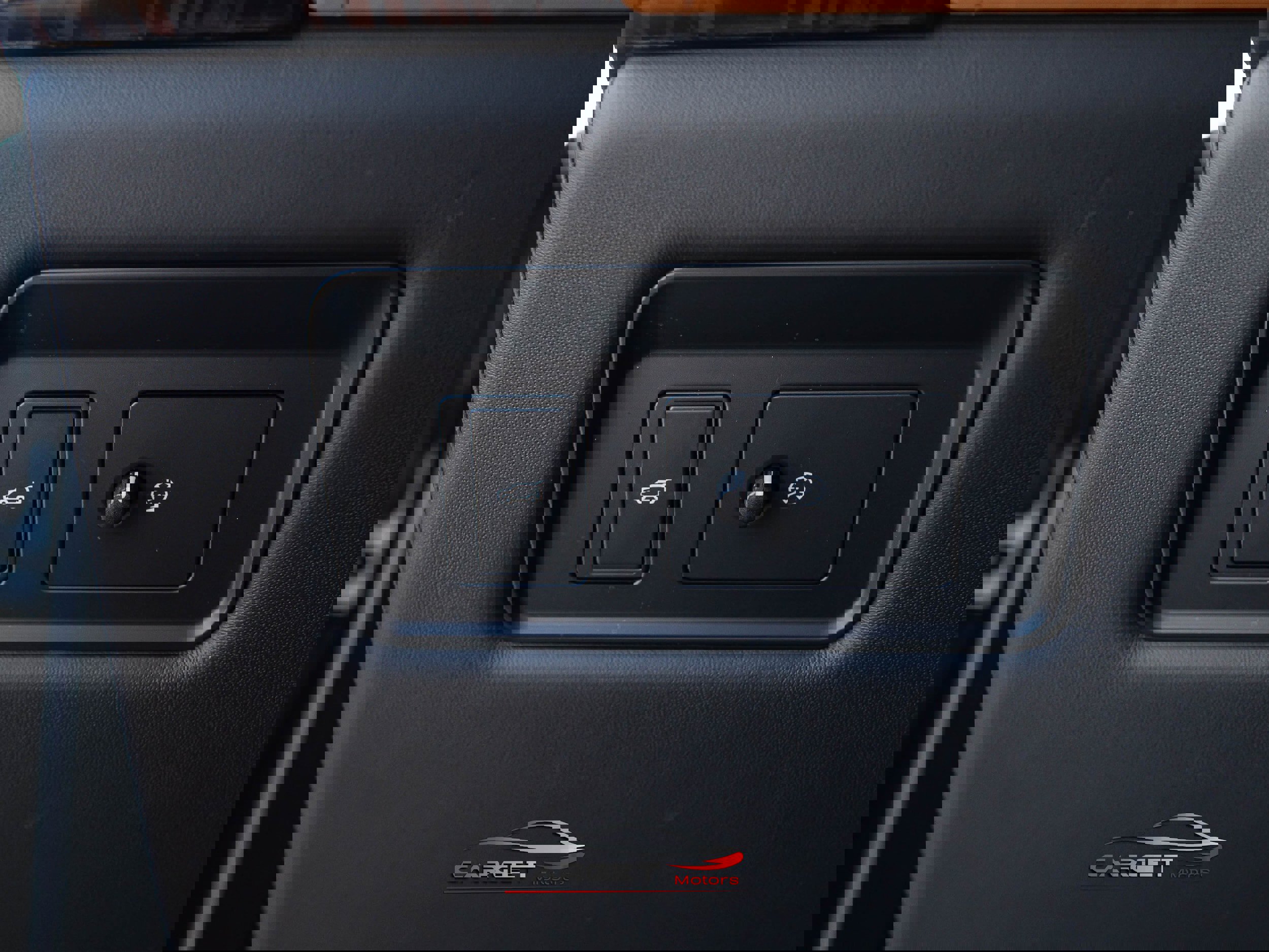 Used 2019 Land Rover Range Rover Autobiography image 39