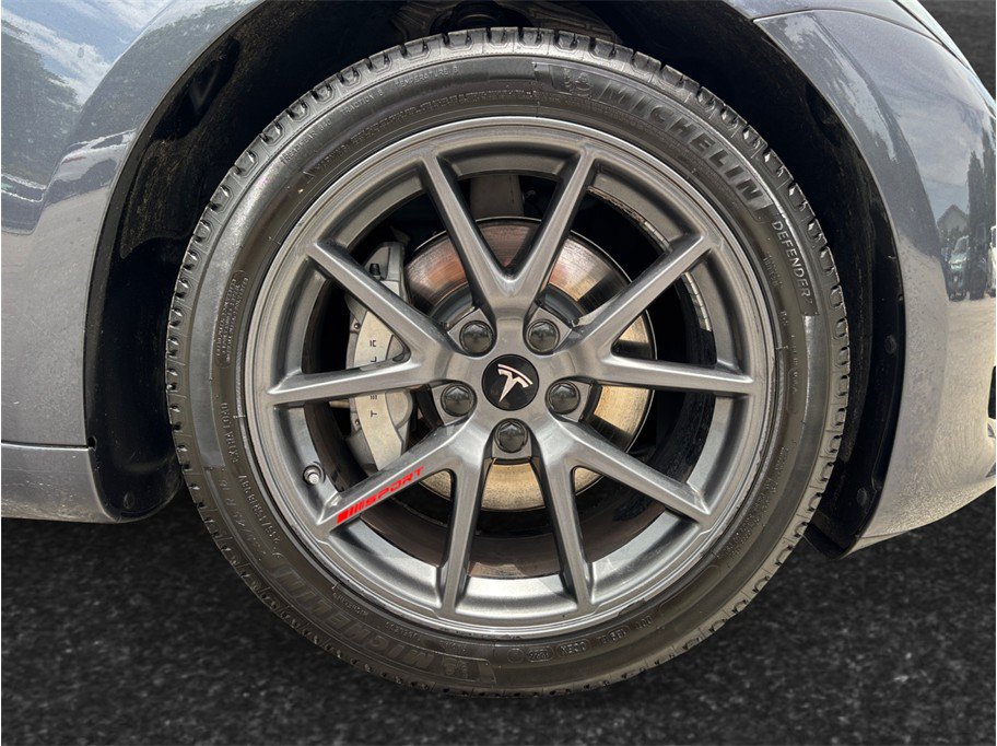 Used 2023 Tesla Model 3 Standard Range RWD image 13